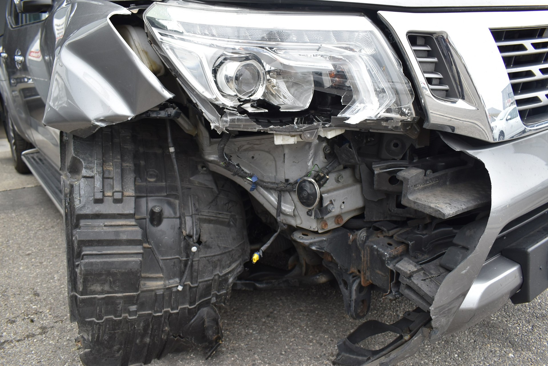 NISSAN Navara Double Cab Tekna 2.3 dCi 4WD-image-12