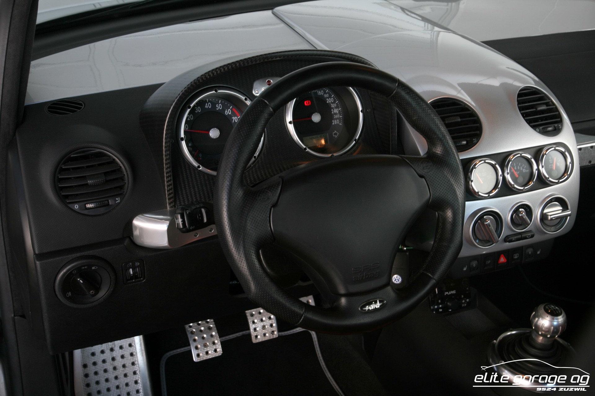 VW Beetle 3.2 RSi-image-13
