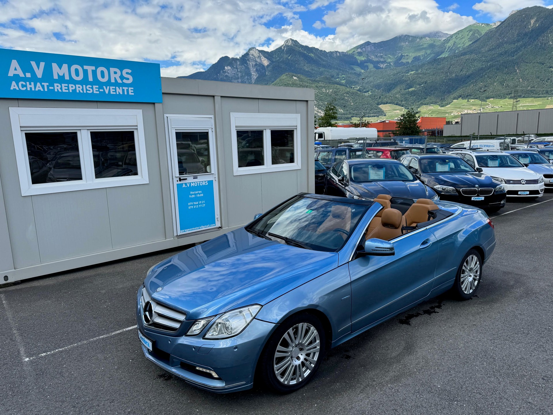 MERCEDES-BENZ E 350 CGI BlueEfficiency 7G-Tronic-image-10