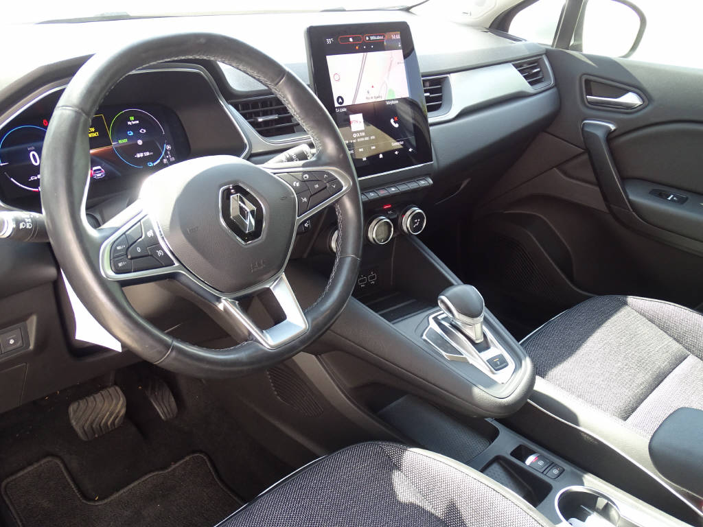 RENAULT Captur 1.6 E-Tech Plug-in Edition One-image-3