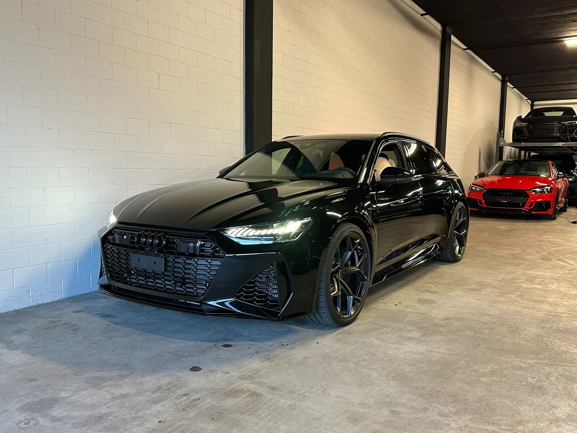 AUDI RS6 Avant 4.0 TFSI V8 Performance quattro ABT 720 PS / 950 NM-image-1
