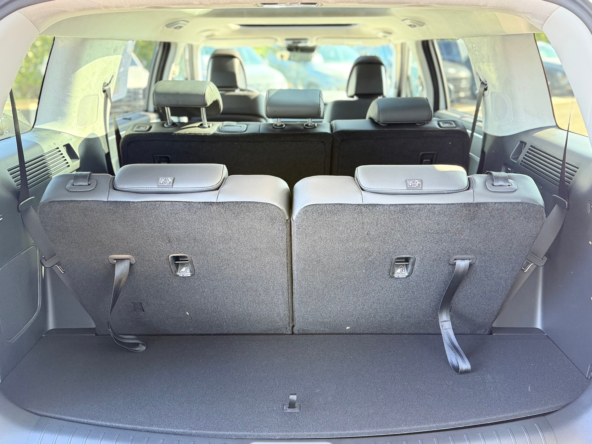HYUNDAI Santa Fe 1.6 T-GDi HEV Amplia 4WD Automatic-image-6