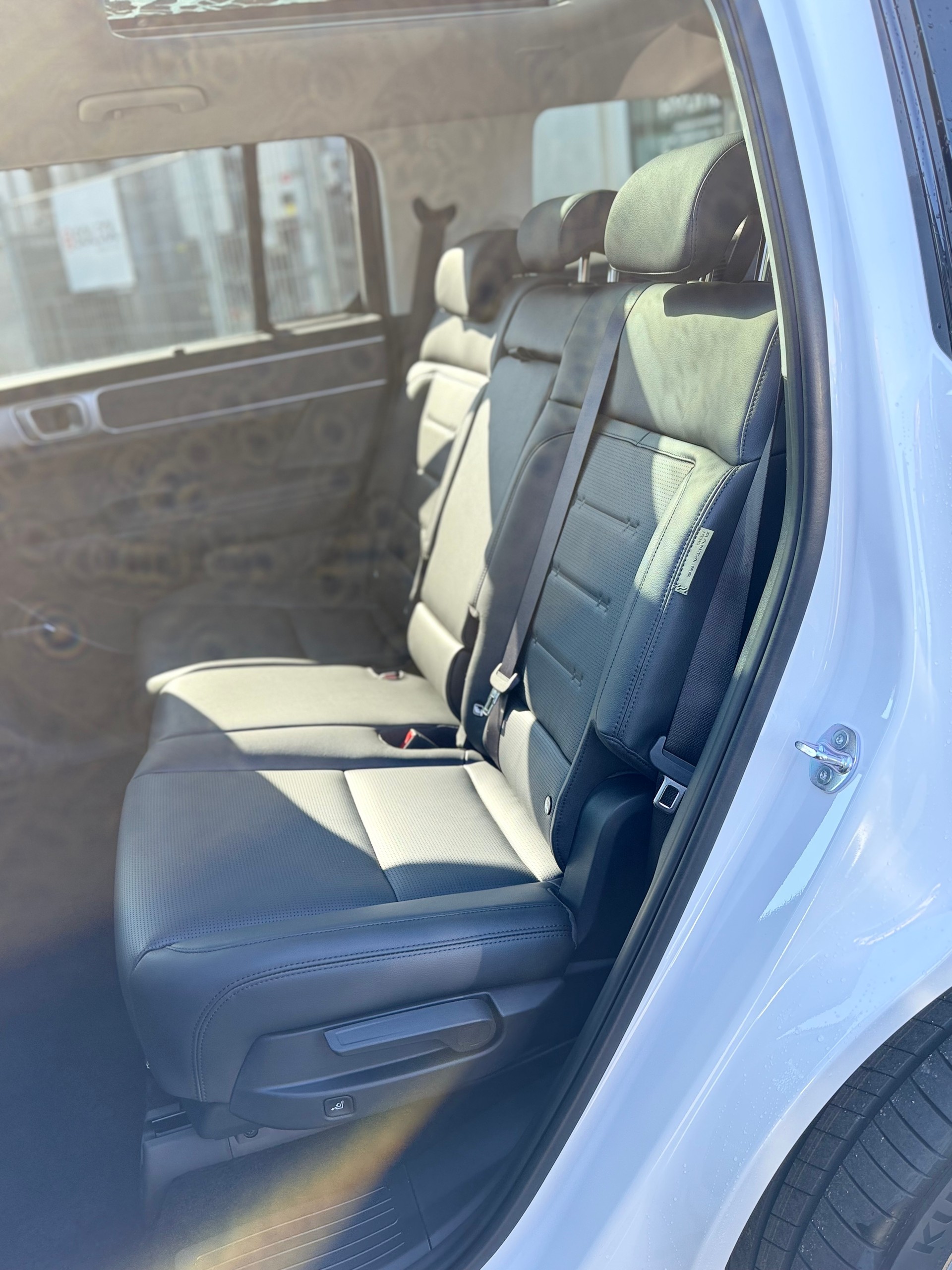 HYUNDAI Santa Fe 1.6 T-GDi HEV Amplia 4WD Automatic-image-14