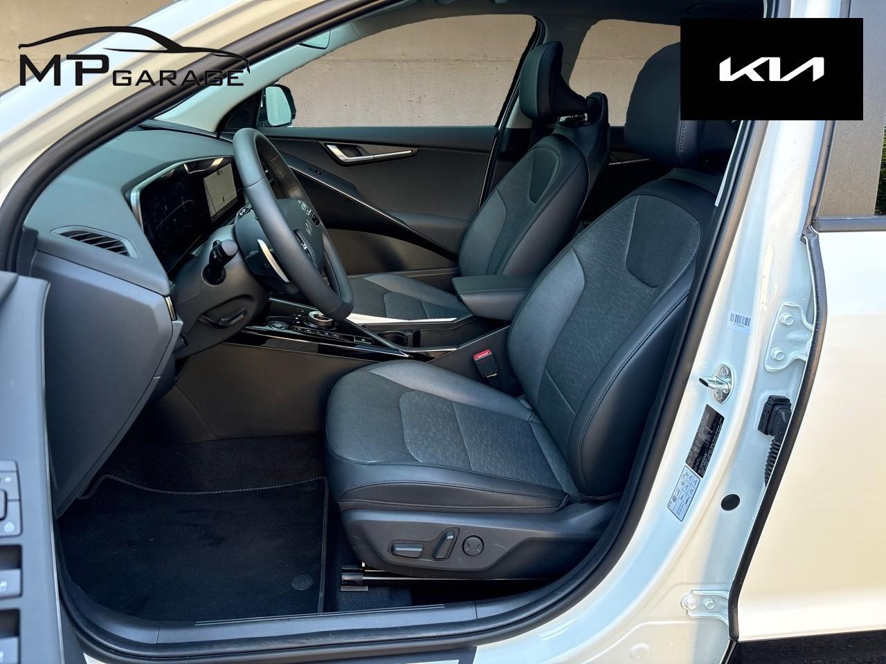KIA Niro 1.6 GDi Plug-in Hybrid Style-image-12