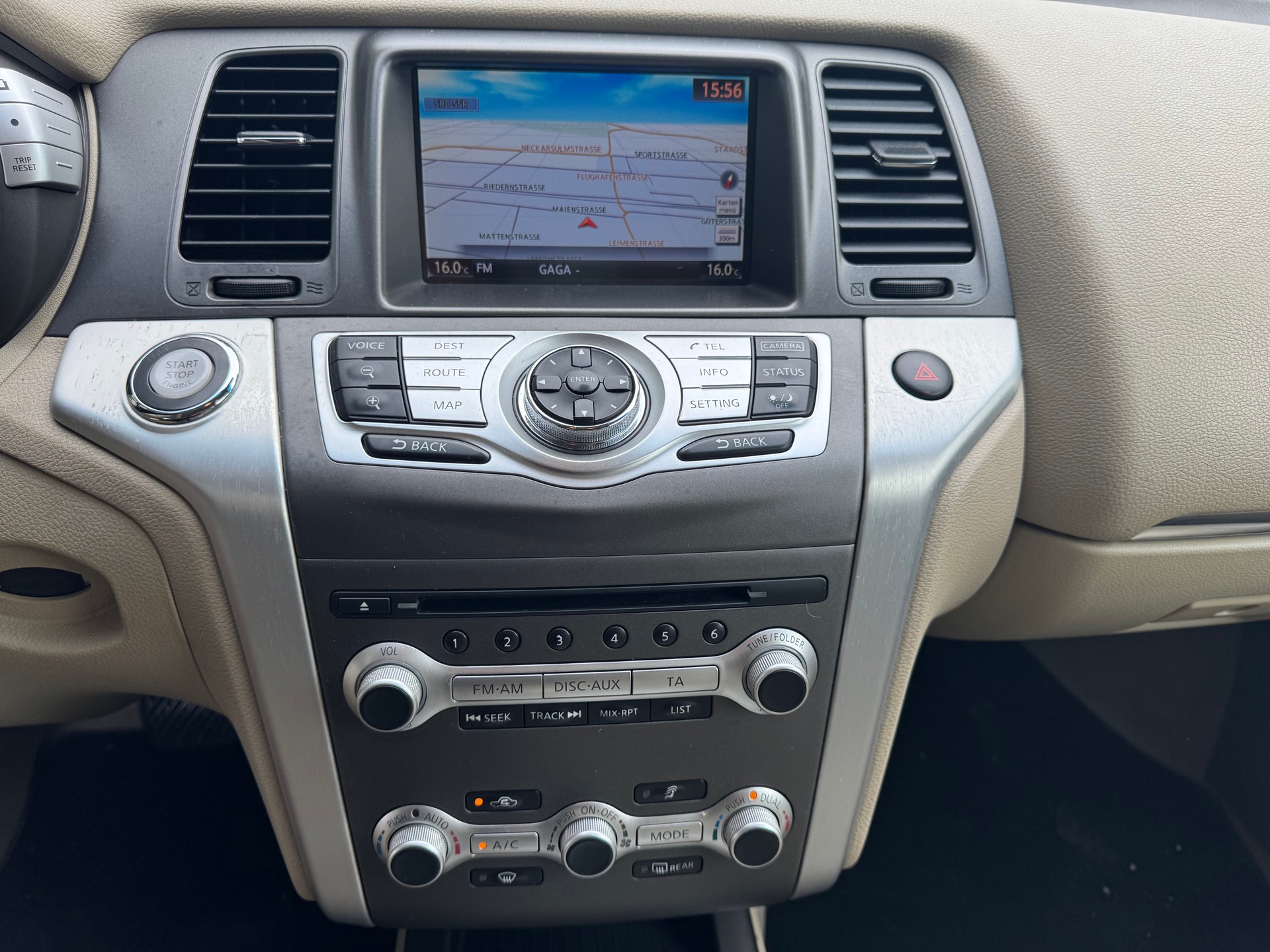 NISSAN Murano 2.5 dCi Executive Automatic * Voll-Leder * Gr. Navi * Klima-auto * Tempomat * Sitzmemory * PR-Glasdach * RF-Kamera *-image-7