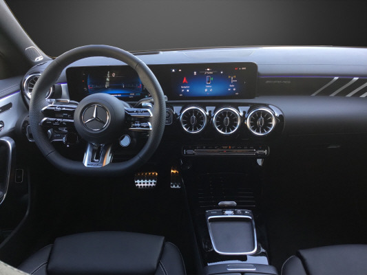 MERCEDES-BENZ CLA 35 AMG 4Matic 8G-DCT-image-7