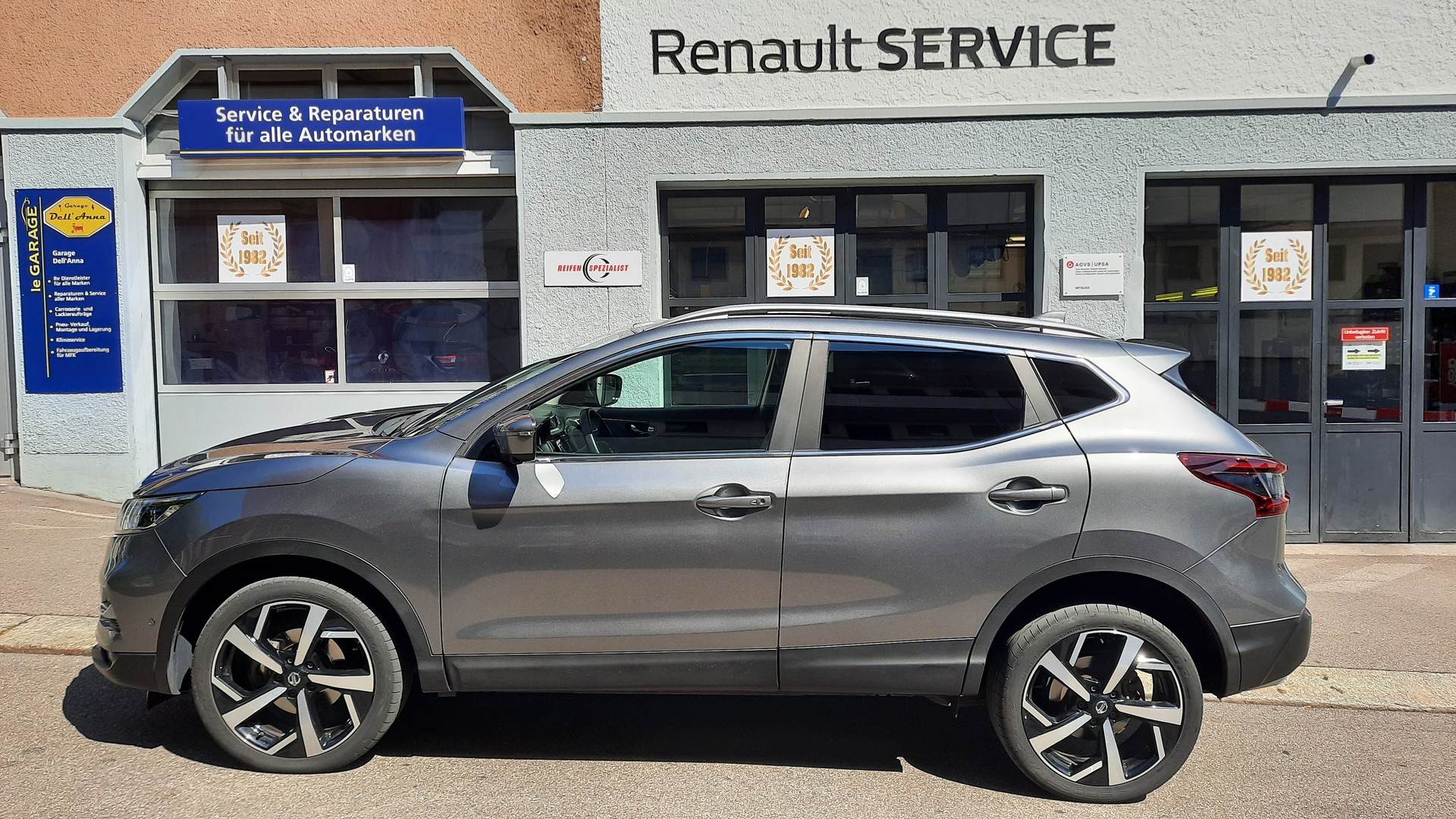 NISSAN Qashqai 1.7 dCi tekna Xtronic ALL-MODE 4x4-image-2