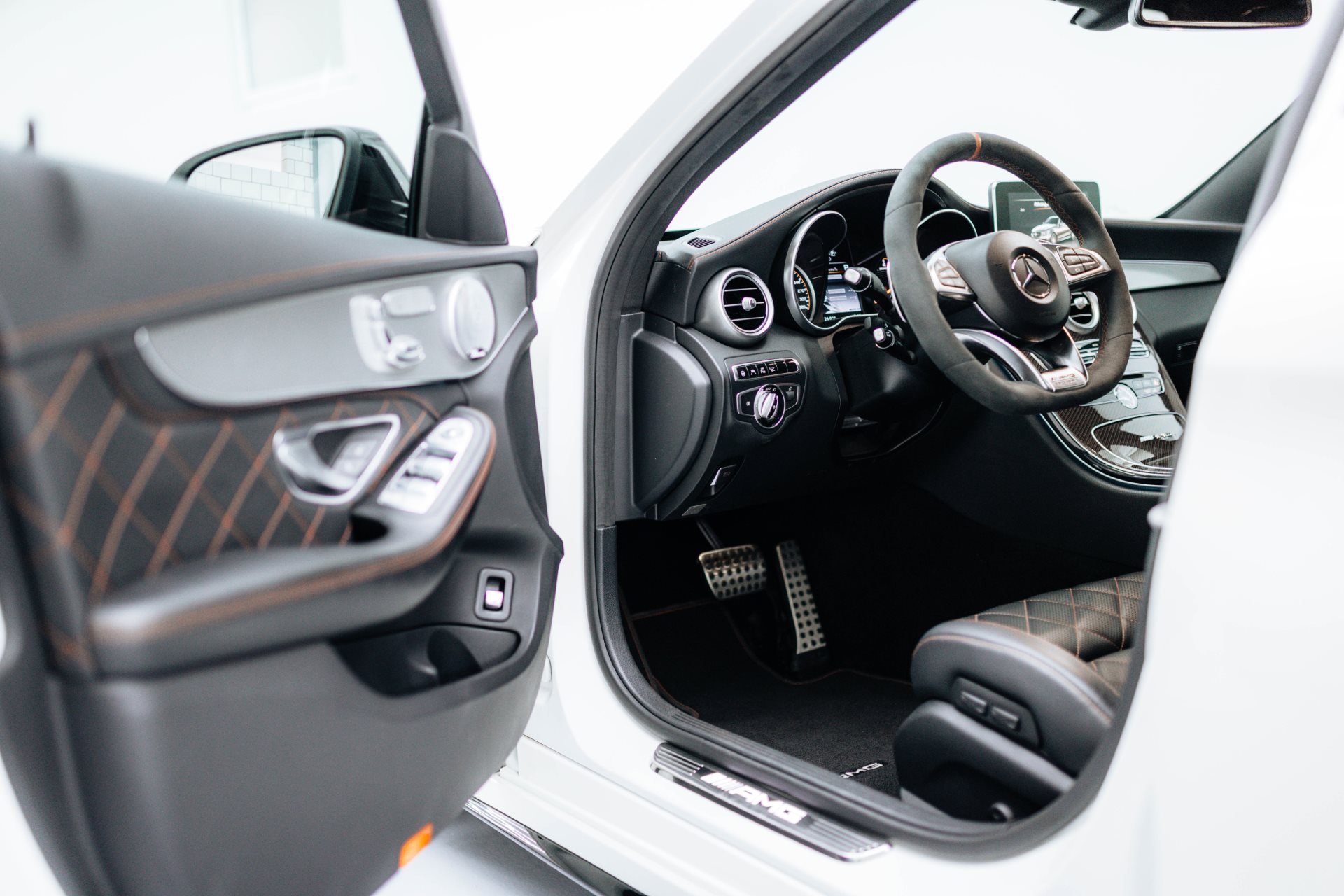 MERCEDES-BENZ C 63 AMG S AMG Edition 1 *ohne OPF*-image-9