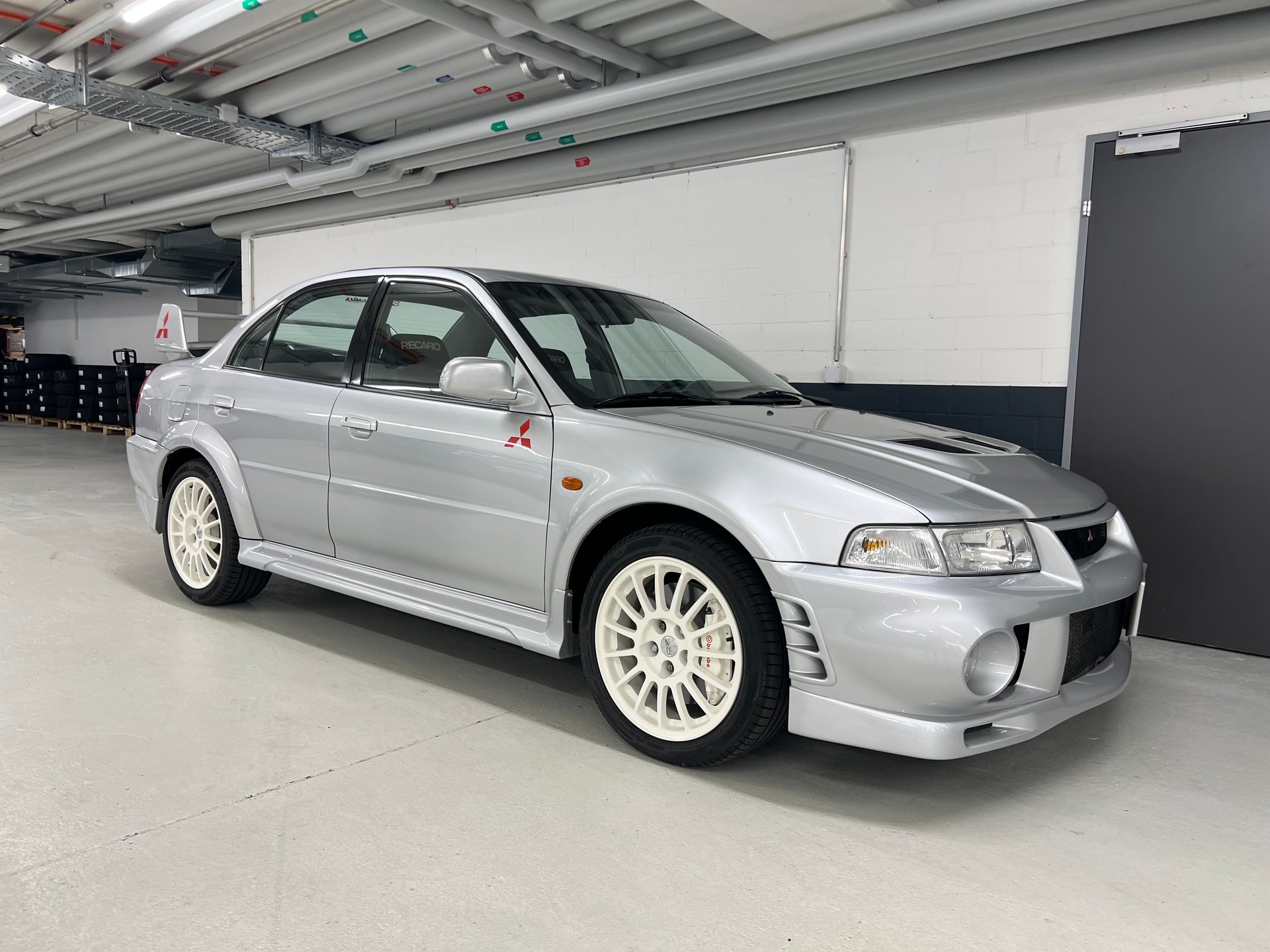 MITSUBISHI Evo VI / 6-image-4