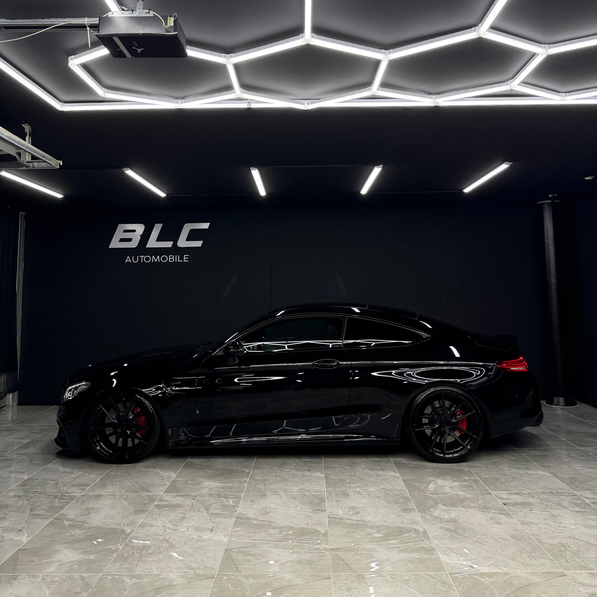MERCEDES-BENZ C 63 S AMG Speedshift-image-2