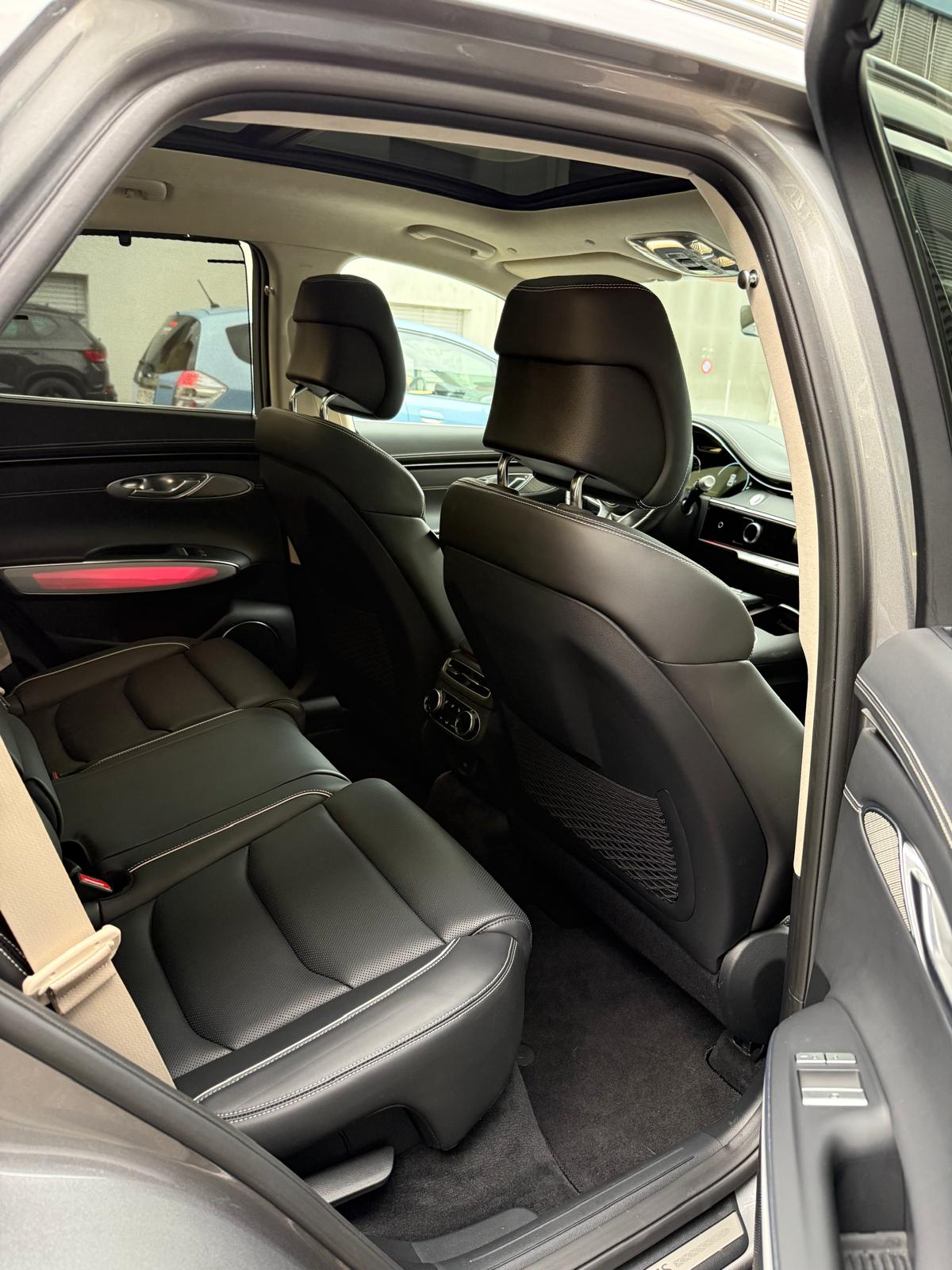 GENESIS GV70 Dual Motor Sport AWD-image-12