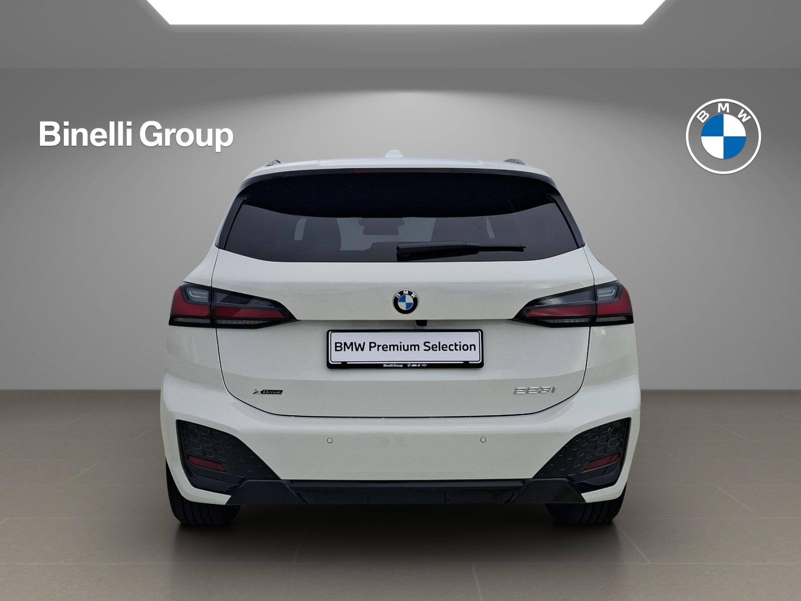 BMW 223i xDrive SDKG Active Tourer-image-13