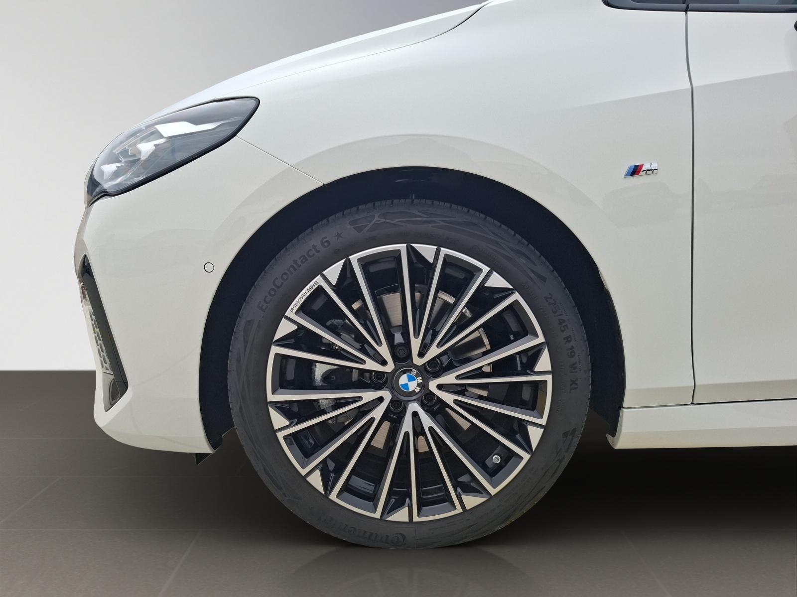 BMW 223i xDrive SDKG Active Tourer-image-2