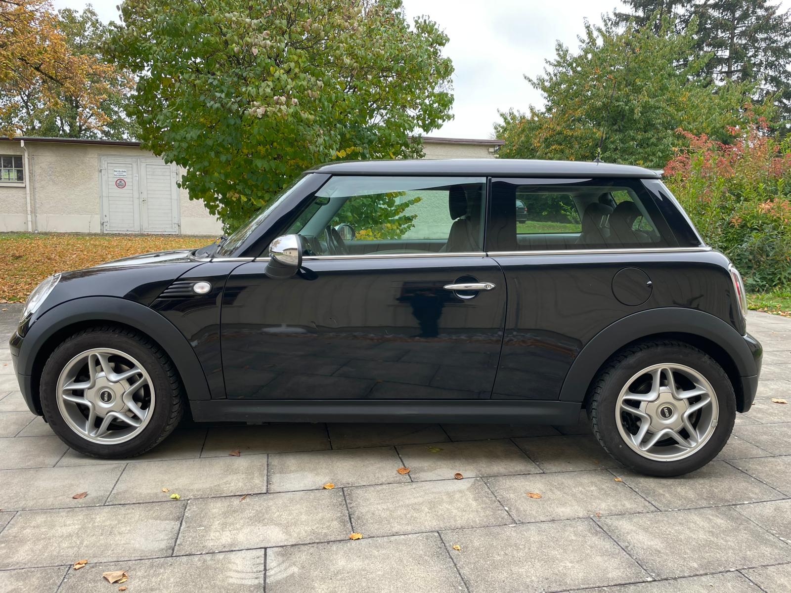 MINI Cooper-image-4