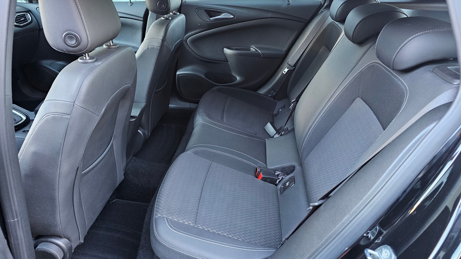 OPEL Astra Sports Tourer 1.6 CDTi ecoF Excellence Autom-image-9