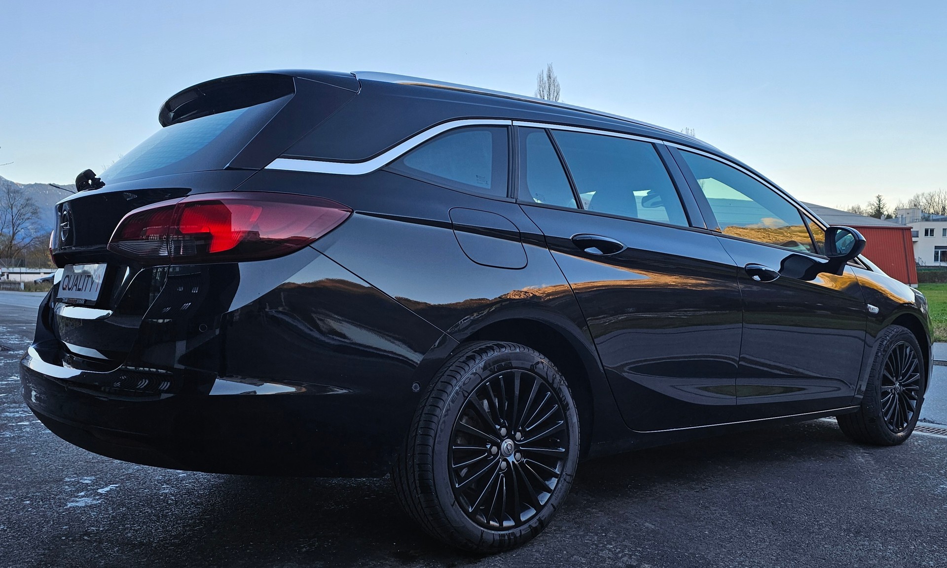 OPEL Astra Sports Tourer 1.6 CDTi ecoF Excellence Autom-image-3