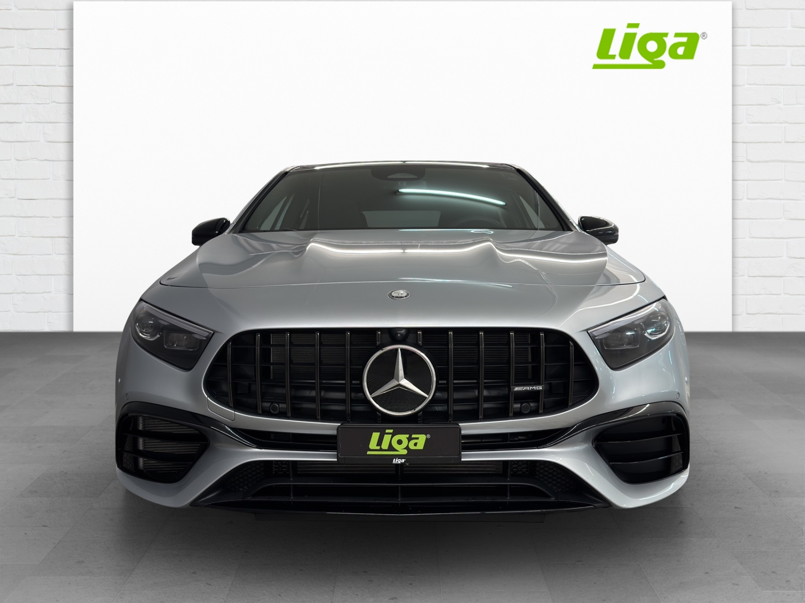 MERCEDES-BENZ AMG A 45 S 4Matic-image-2