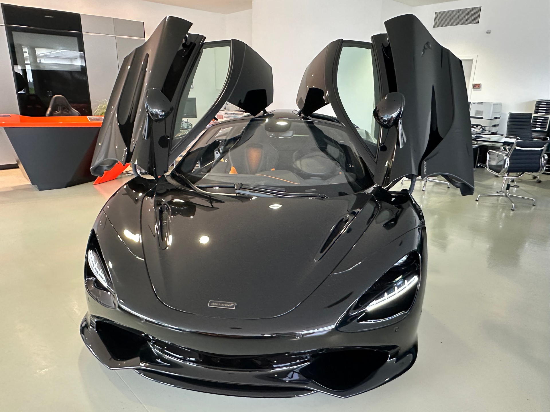 McLAREN 750s MY2026-image-0