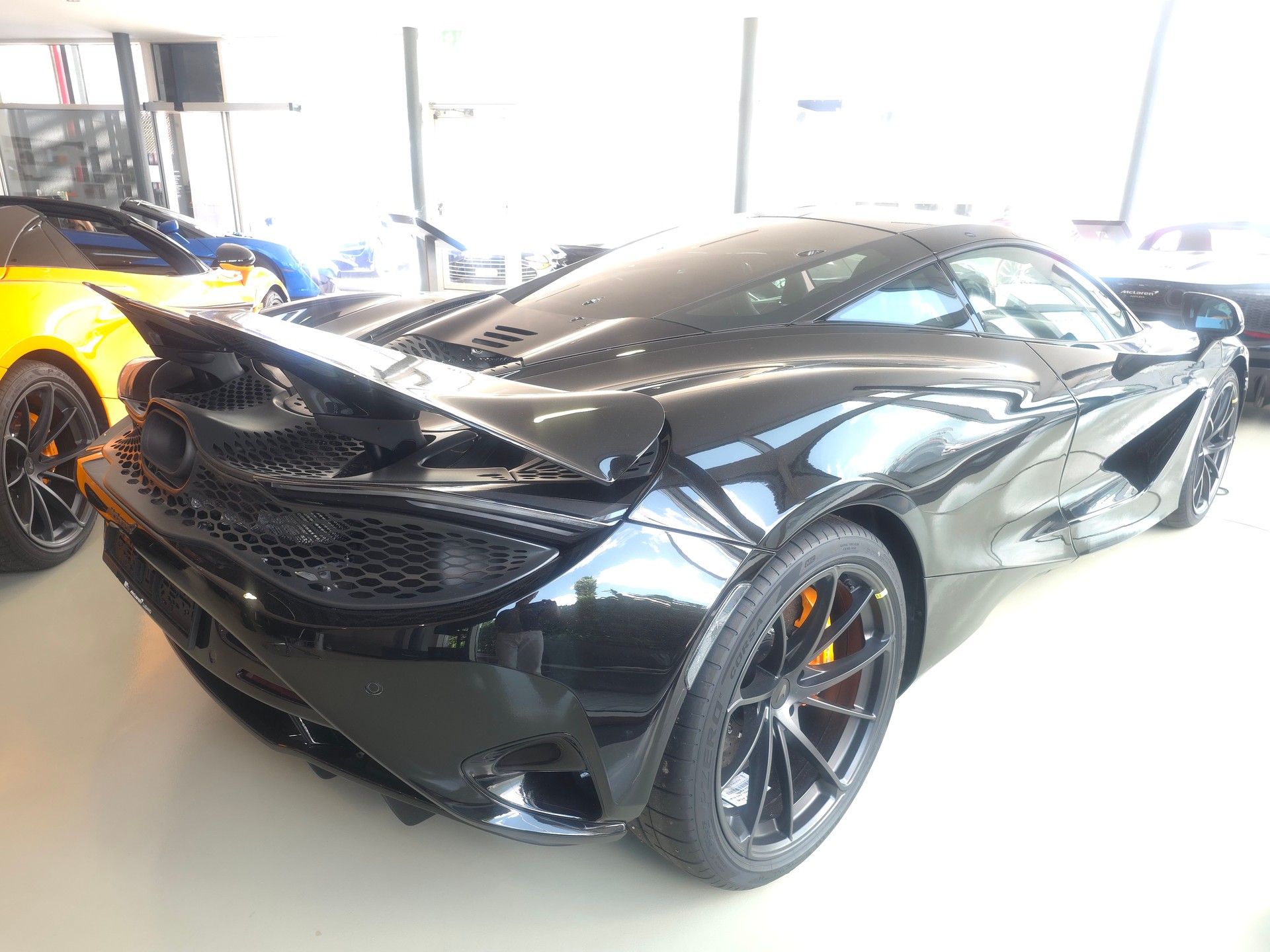 McLAREN 750s MY2026