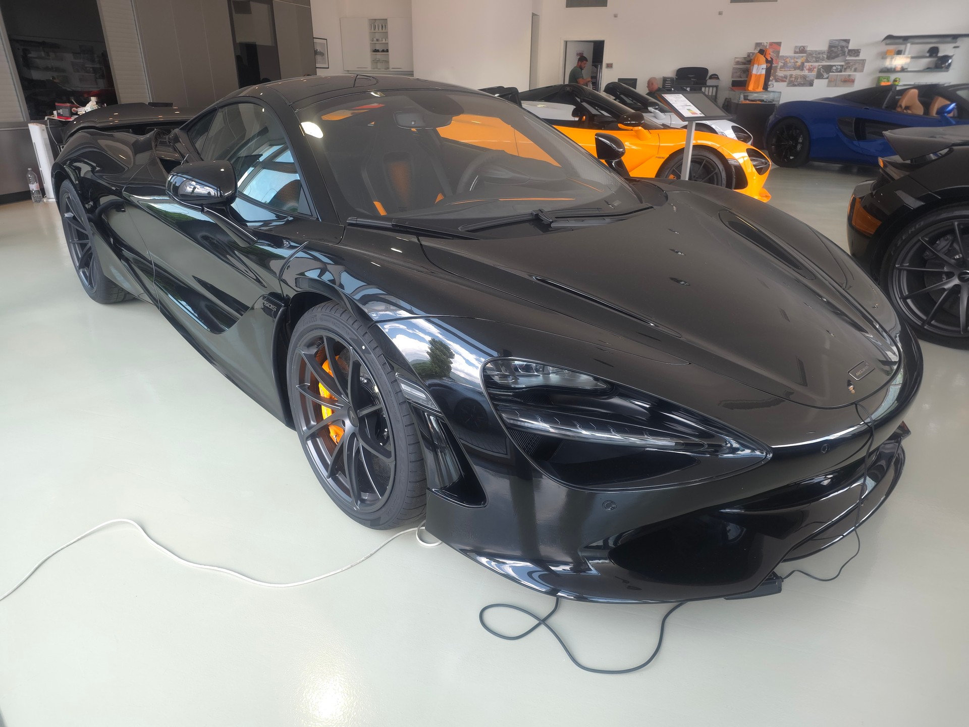 McLAREN 750s MY2026-image-3