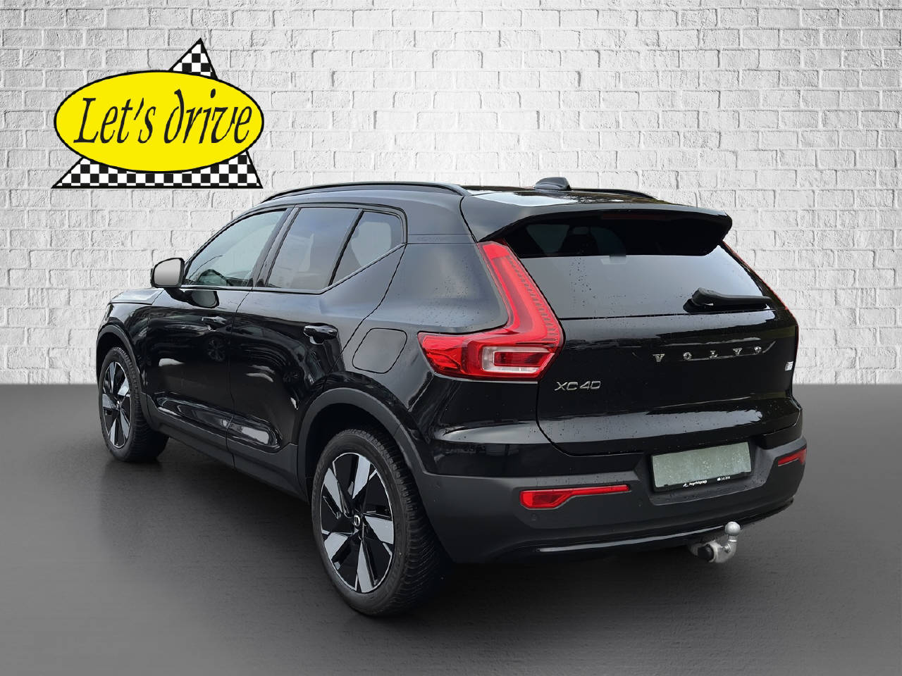 VOLVO EX40 Twin Ultra AWD-image-4