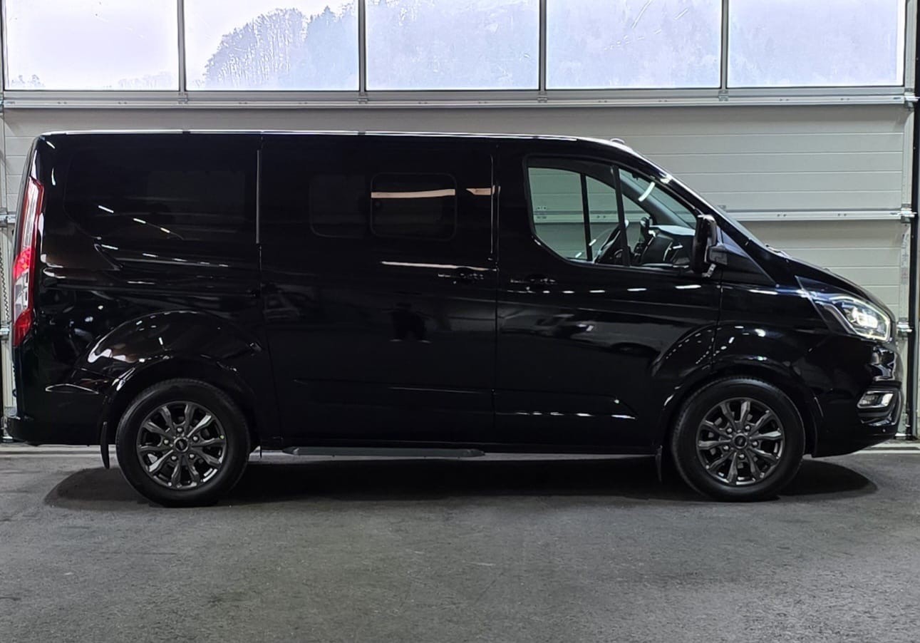 FORD Tourneo Custom 310 L1H1 Titanium SelectShift A-image-5
