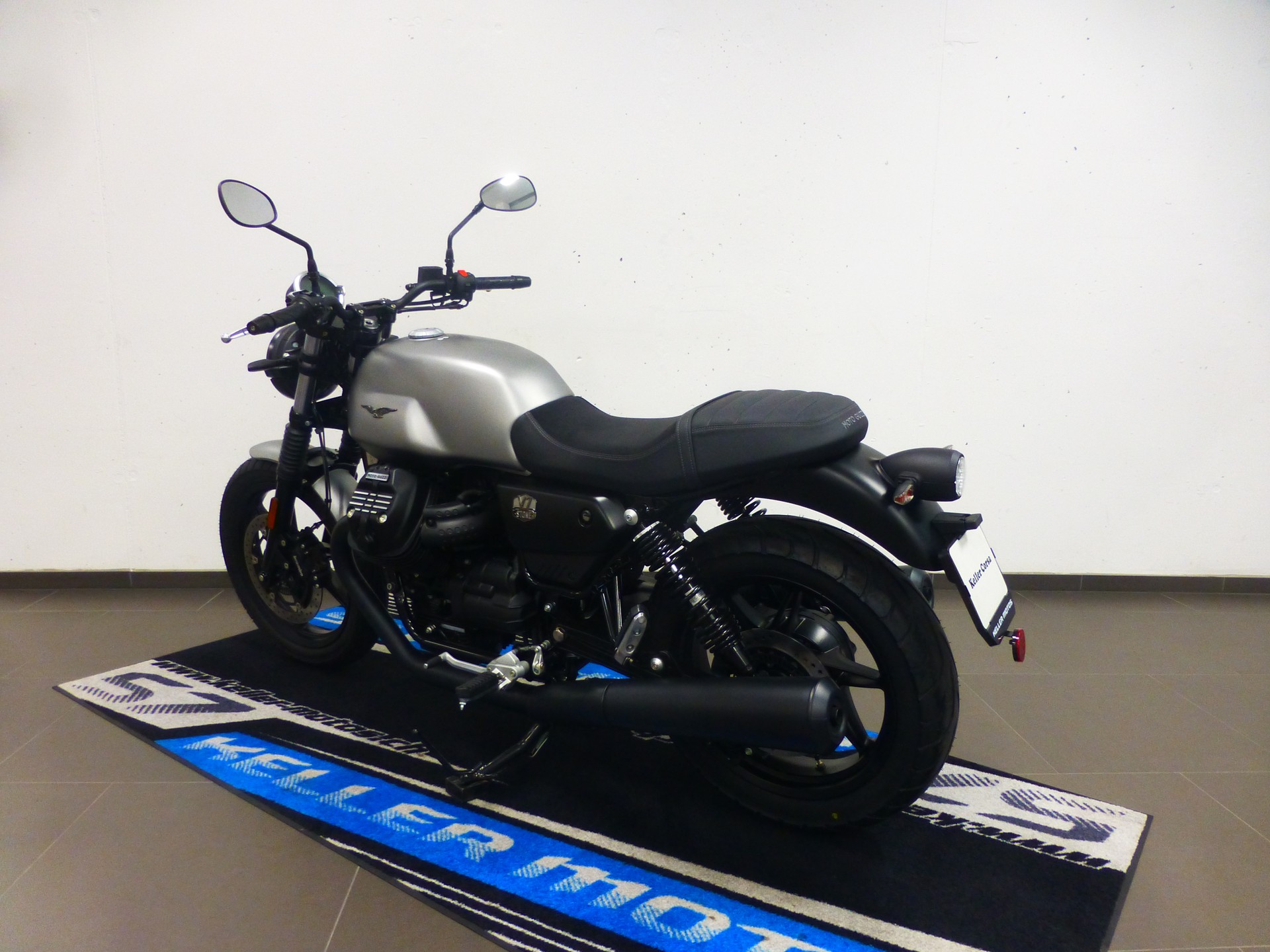 MOTO GUZZI V7 IV 850 Stone 35KW-showroom-element-3
