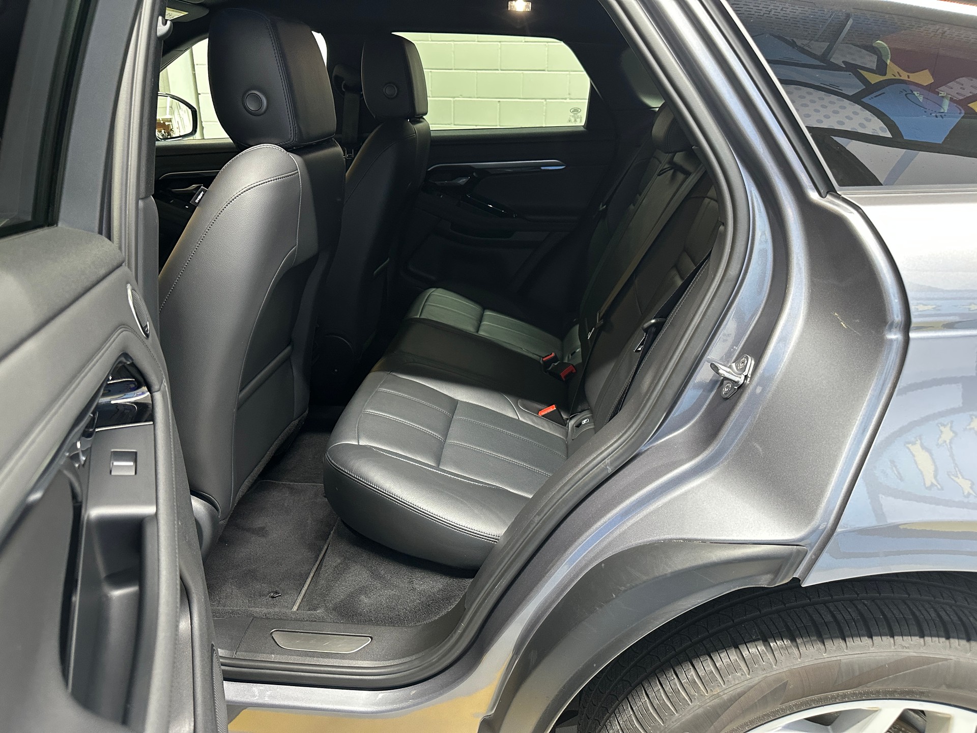 LAND ROVER Range Rover Evoque R-Dynamic P 200 SE AT9-image-8