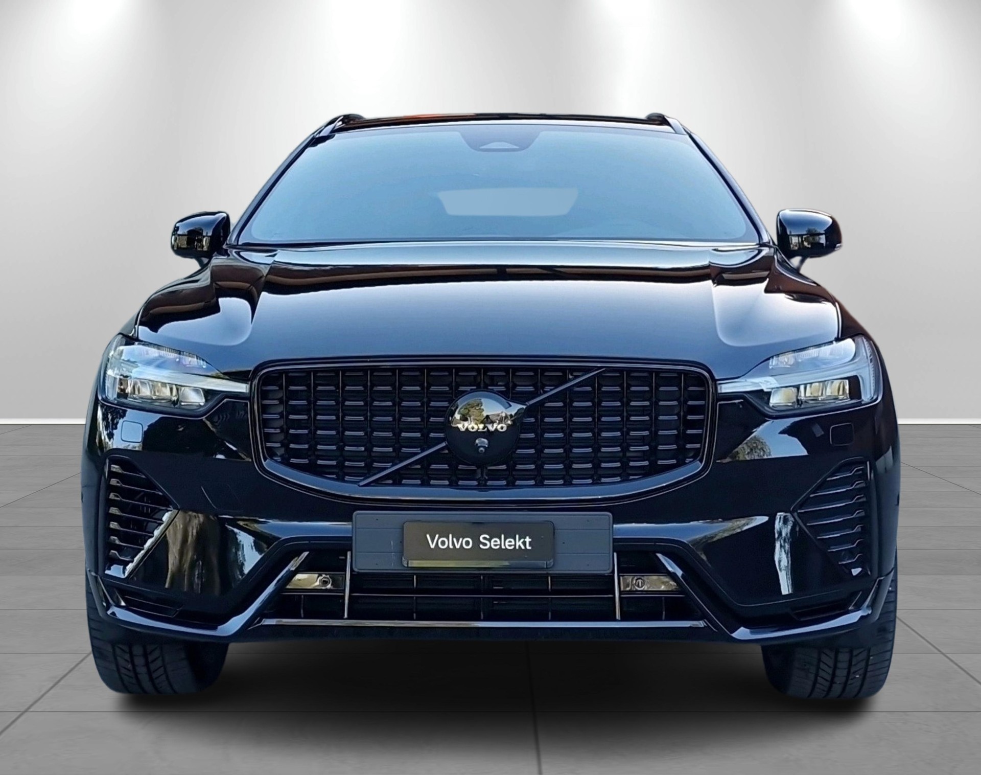 VOLVO XC60 2.0 T8 TE XCENTRIC Black-image-8