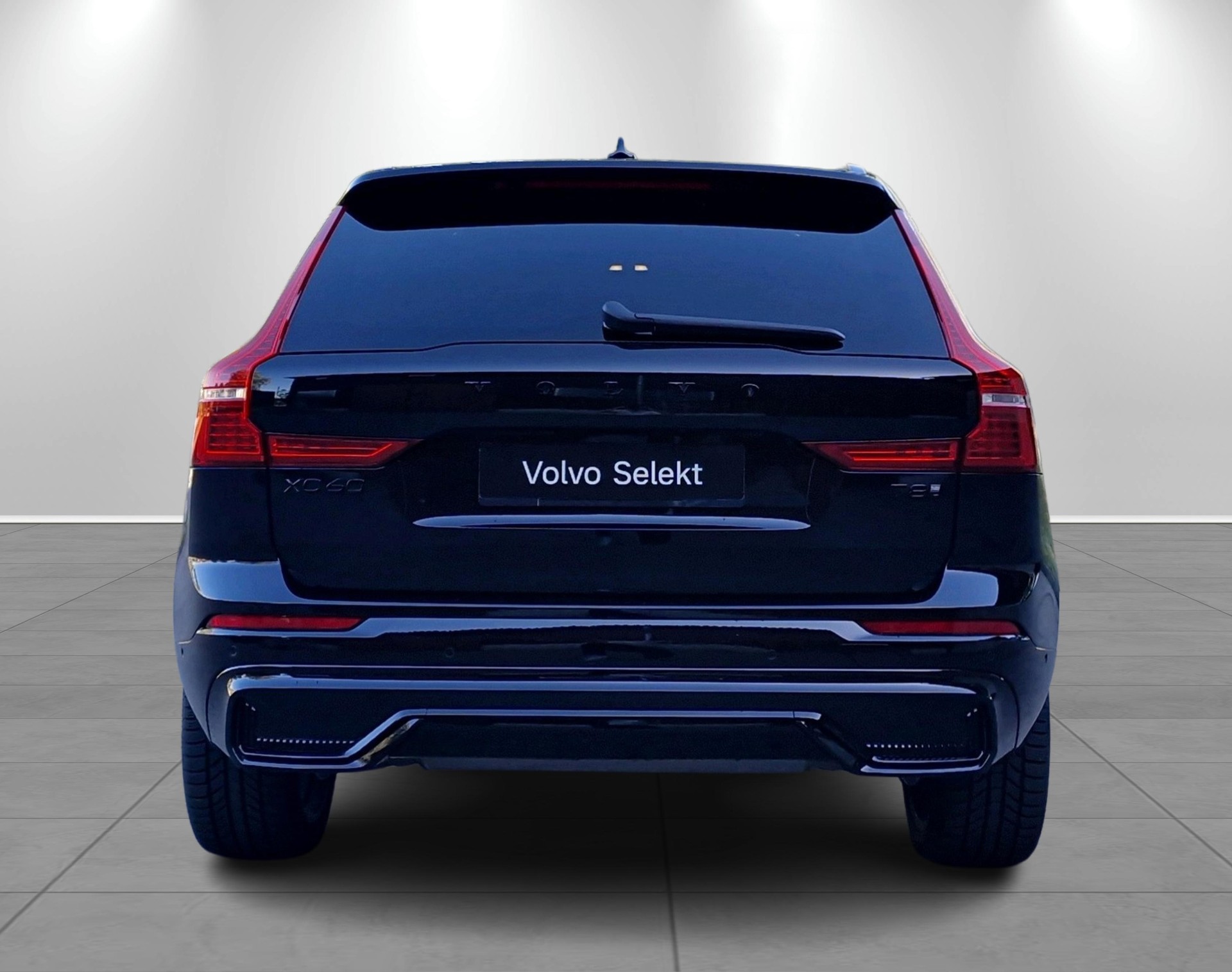 VOLVO XC60 2.0 T8 TE XCENTRIC Black-image-7