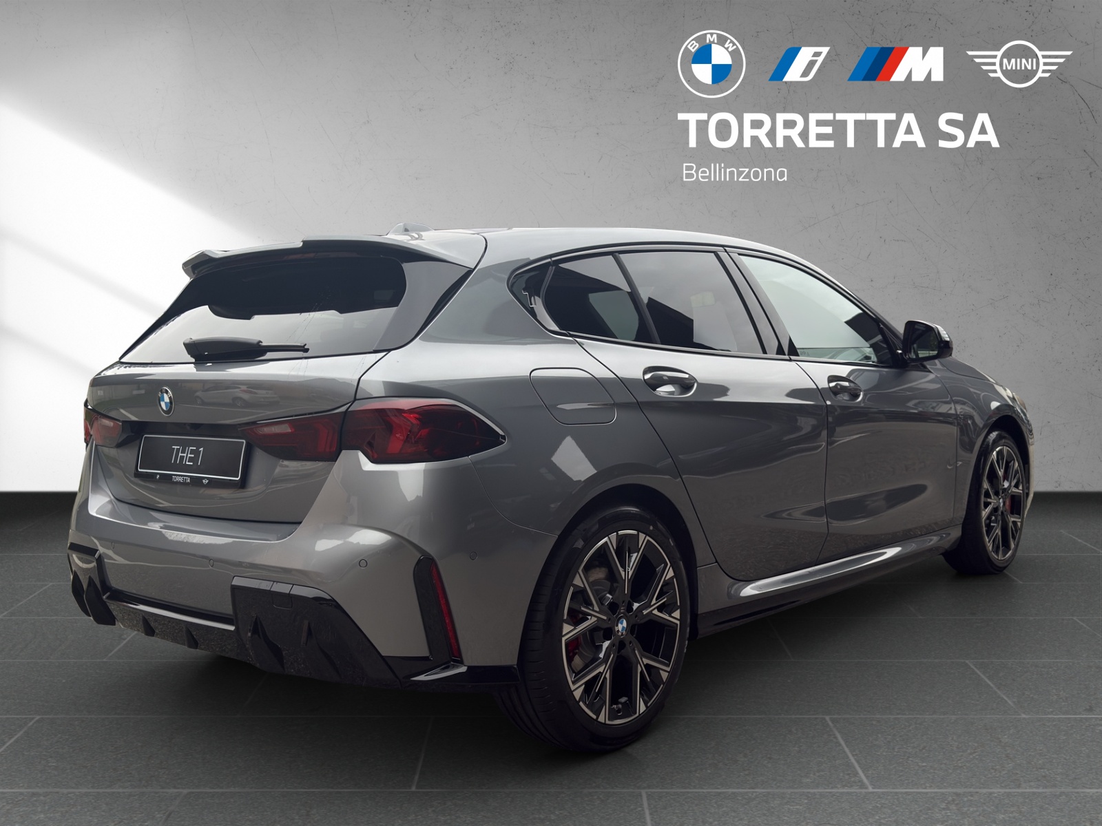 BMW 123 xDrive M Sport Pro Steptronic-image-4