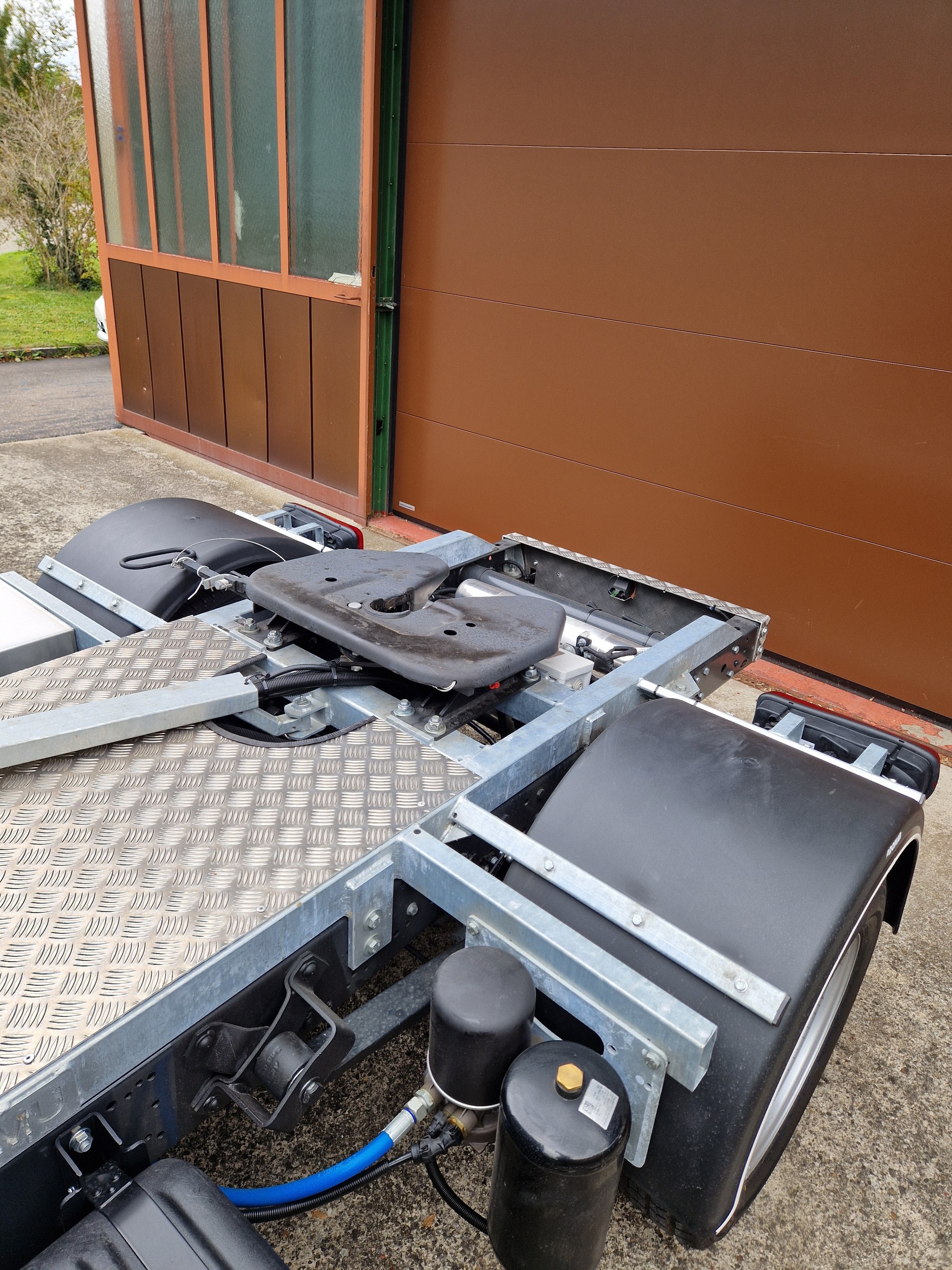 IVECO Daily 50C21 Hi-Matic (Sattelschlepper)-image-2