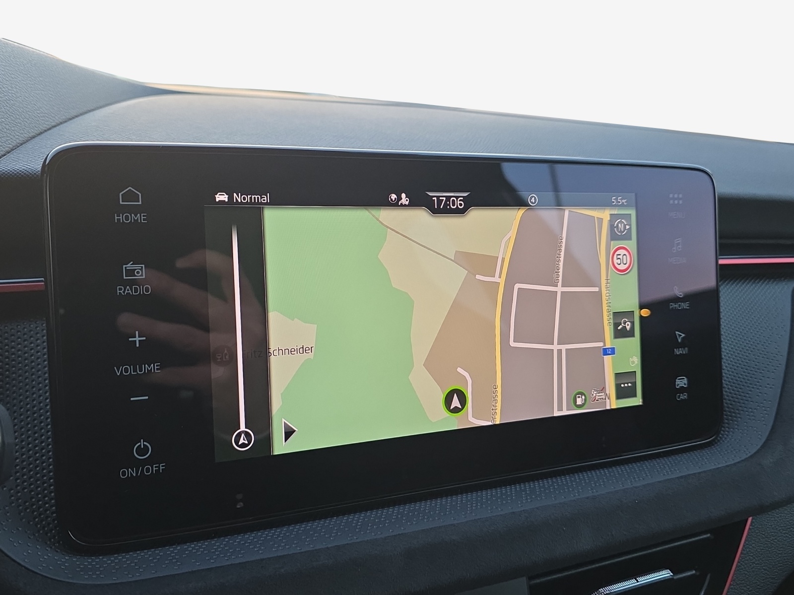 SKODA Kamiq 1.0 TSI Selection DSG-image-14