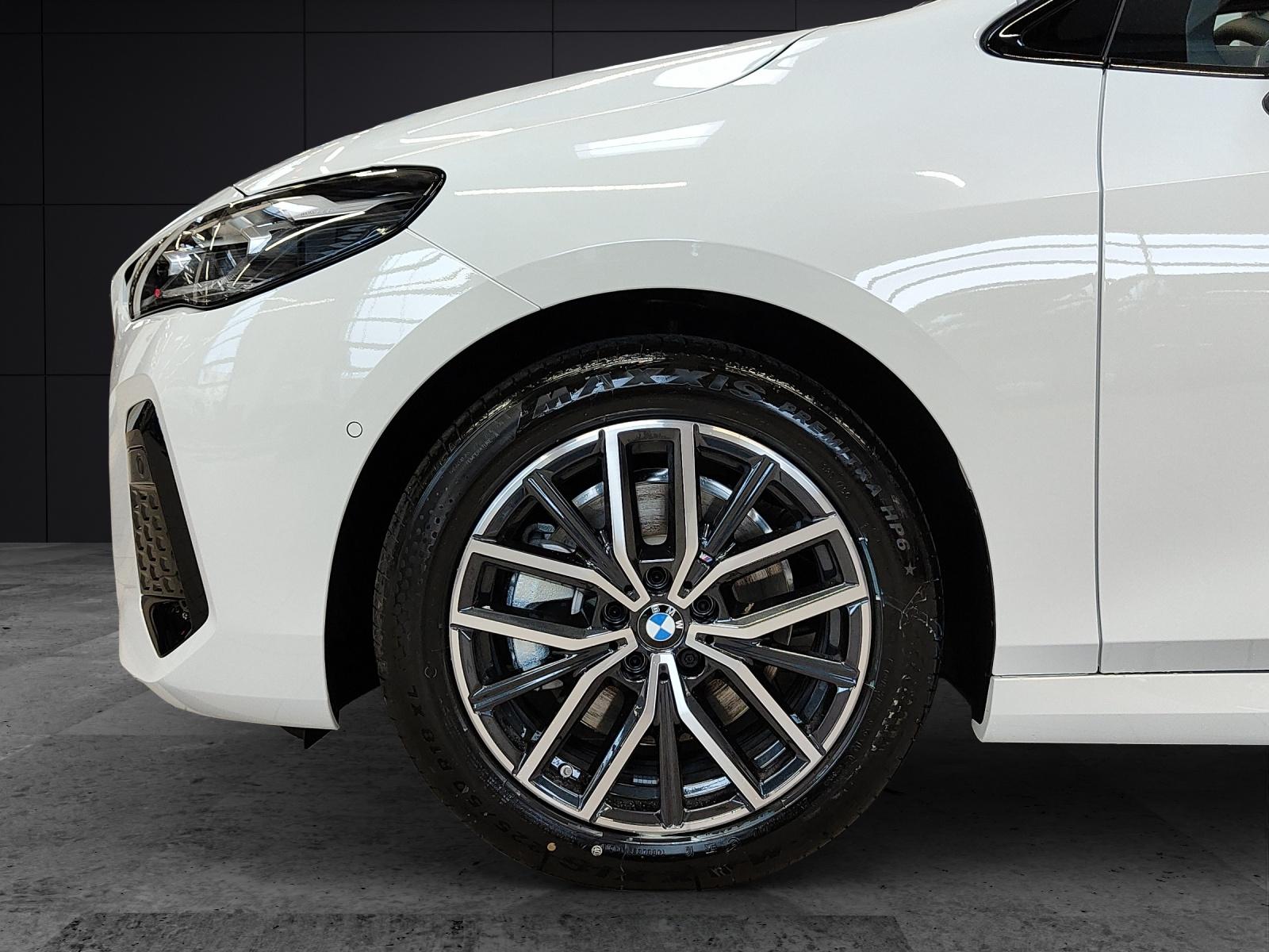 BMW 223d xDrive Active Tourer-image-4