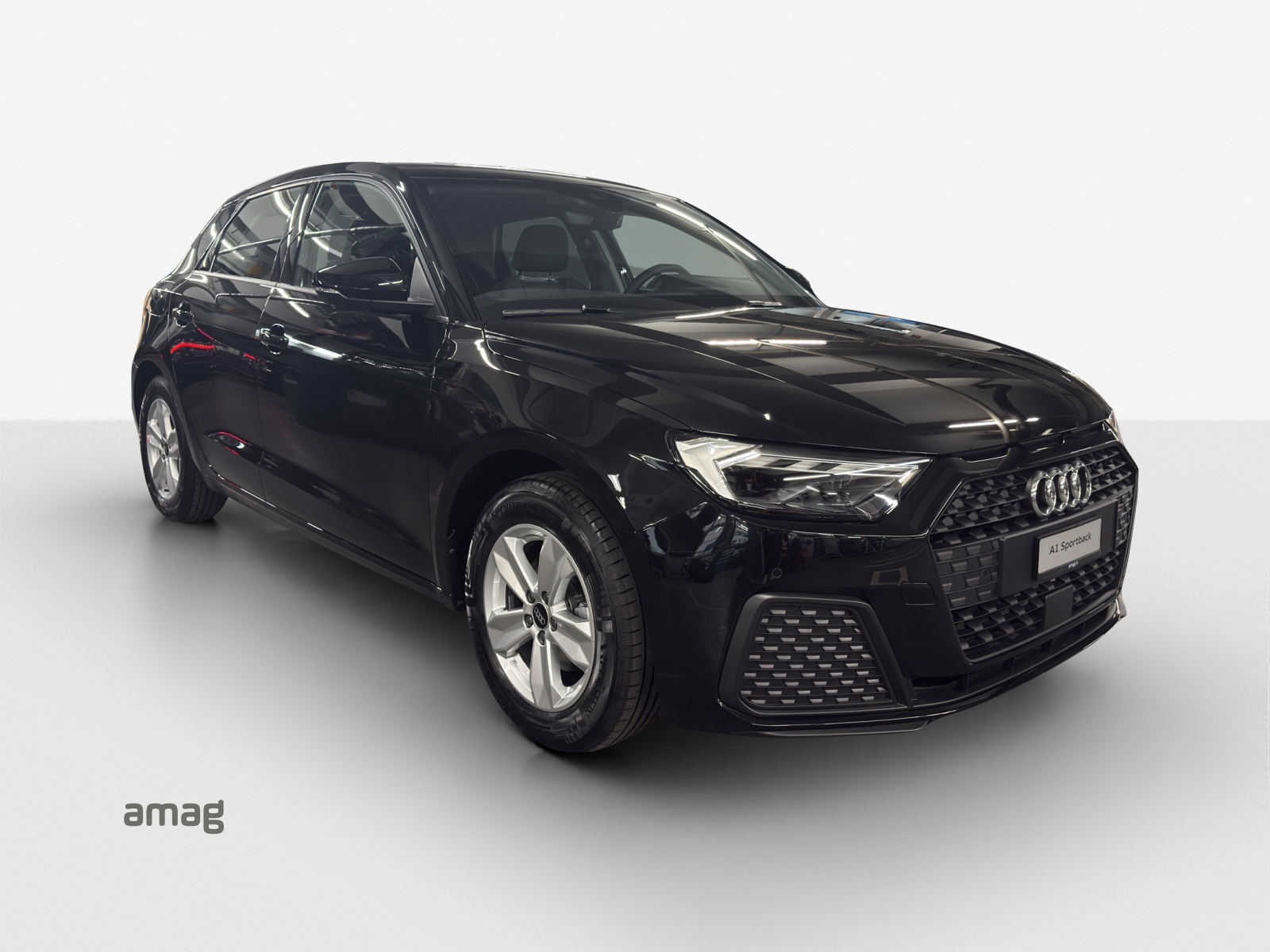 AUDI A1 Sportback 30 TFSI Attraction S-tronic-image-4