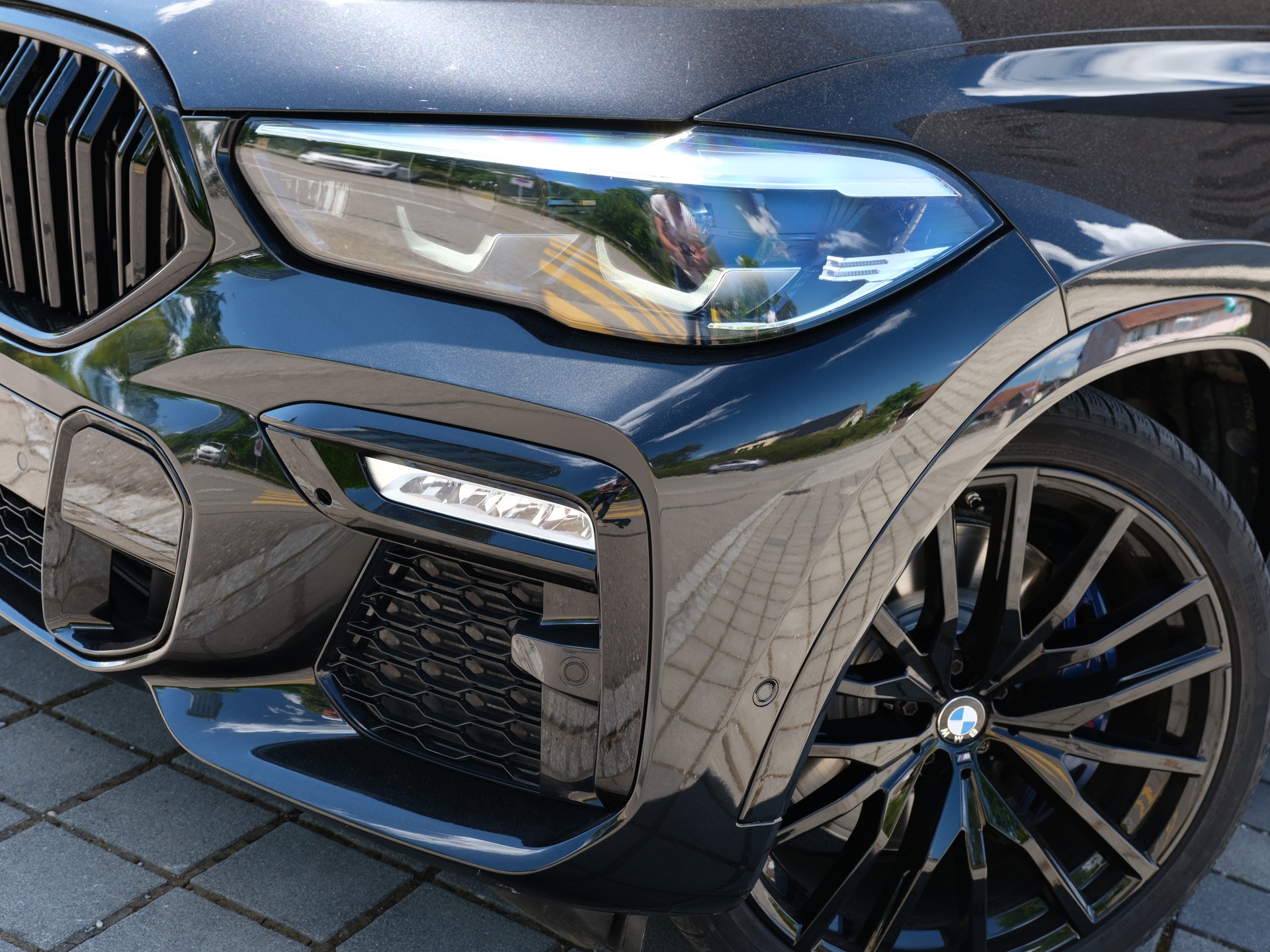 BMW X6 xDrive 48V 40d Steptronic M Sport-image-2