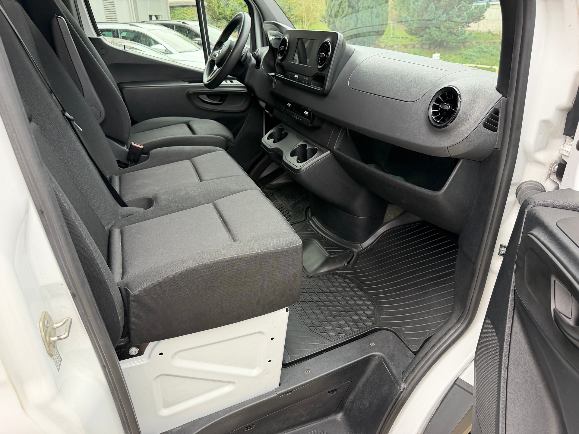 MERCEDES-BENZ Sprinter 315 Kaw. 4325 L 2.0 CDI 150 7.37m-image-17