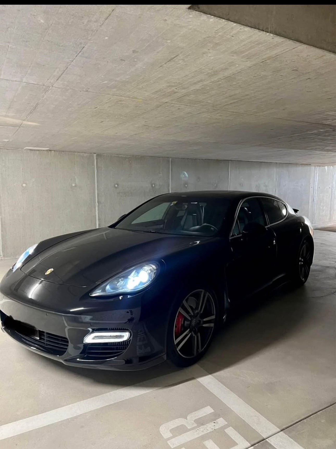 PORSCHE Panamera Turbo 4.8 PDK-image-0