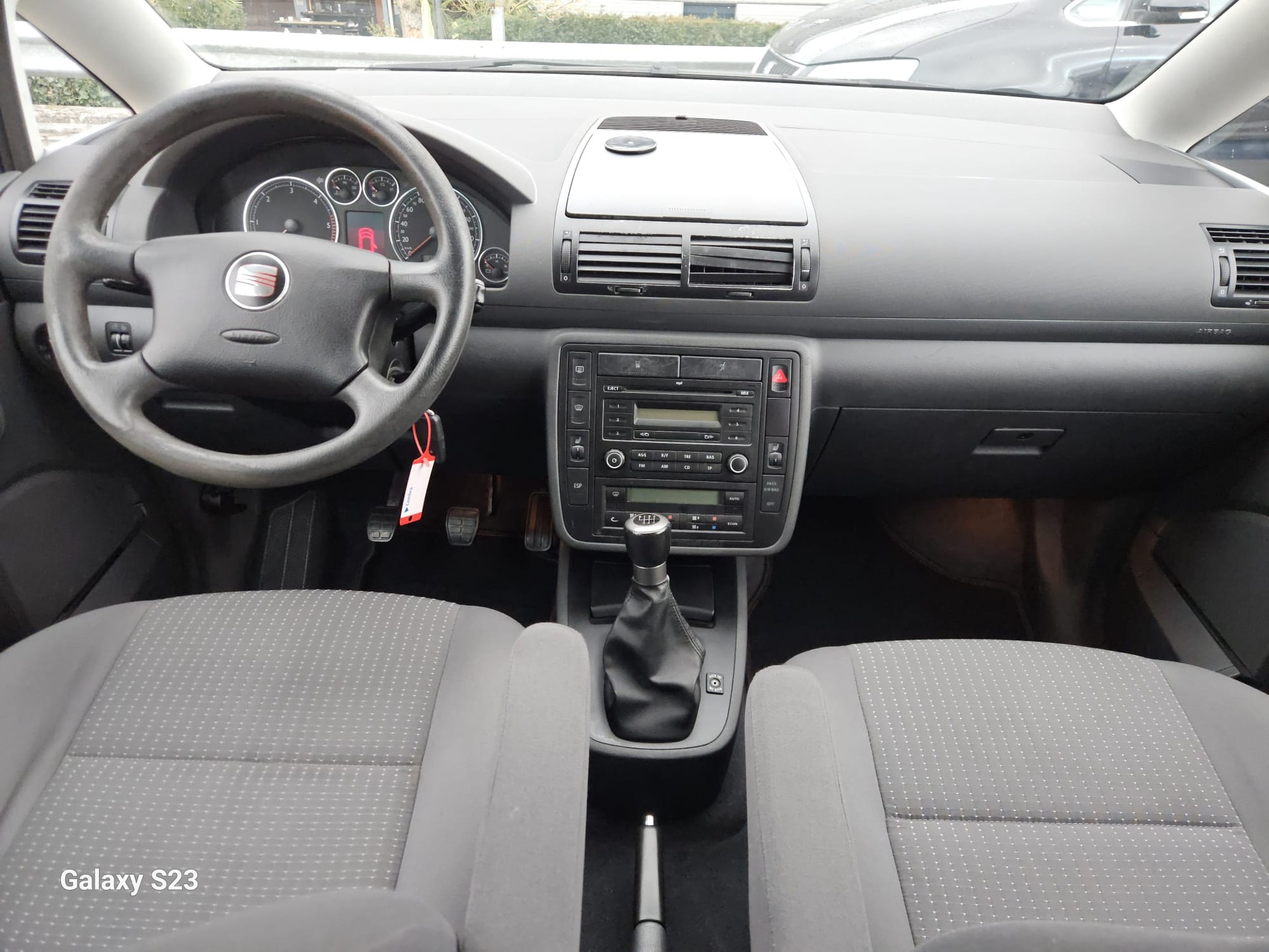 SEAT Alhambra 2.0 TDI Reference-image-7