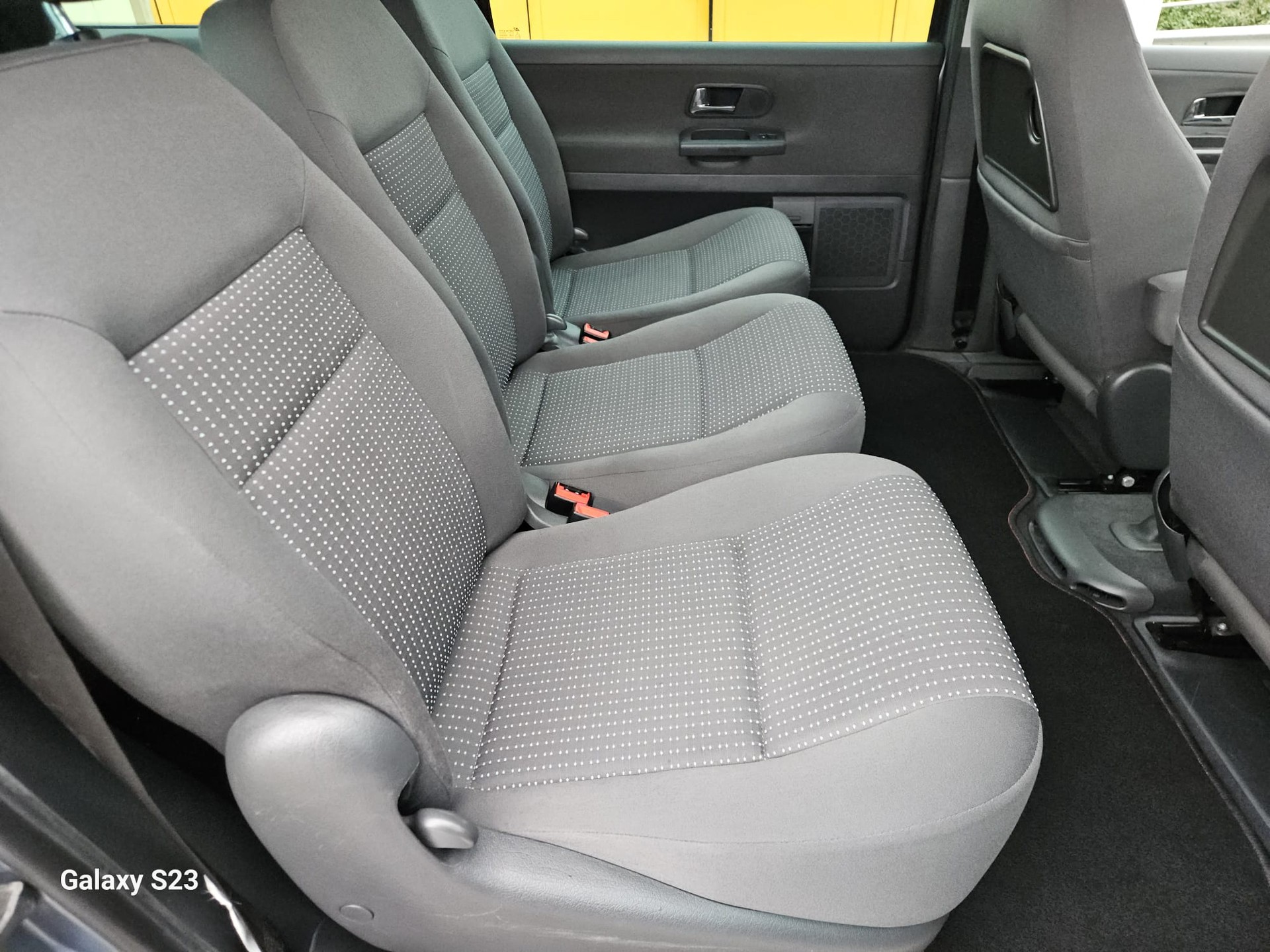 SEAT Alhambra 2.0 TDI Reference-image-8