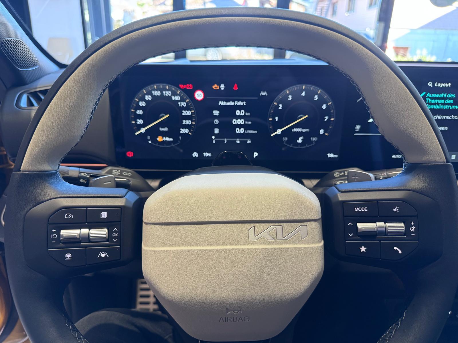 KIA K4 1.6 T-GDi GT-Line-image-11