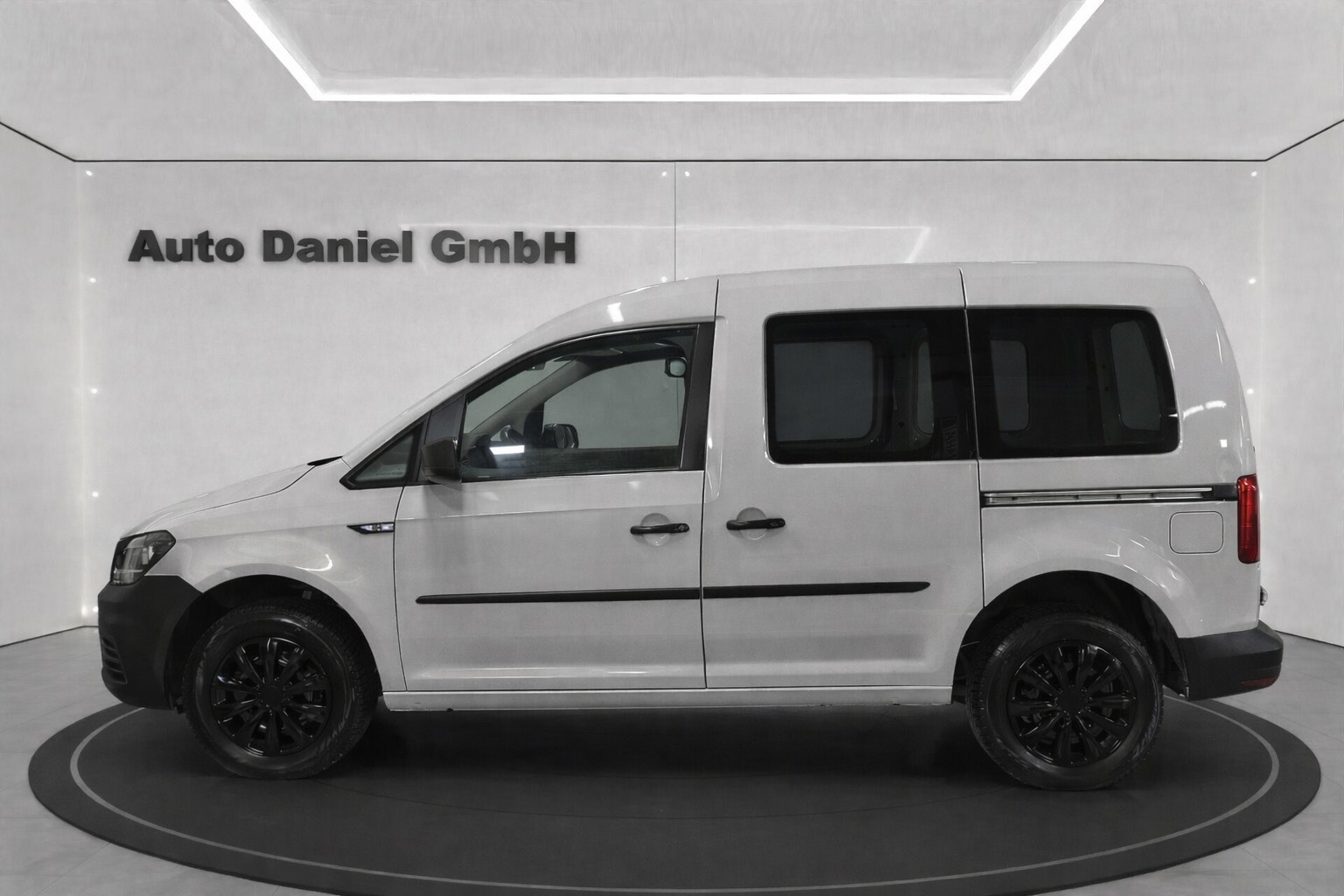 VW Caddy 2.0TDI 4Motion BMT ( 122PS )-image-6