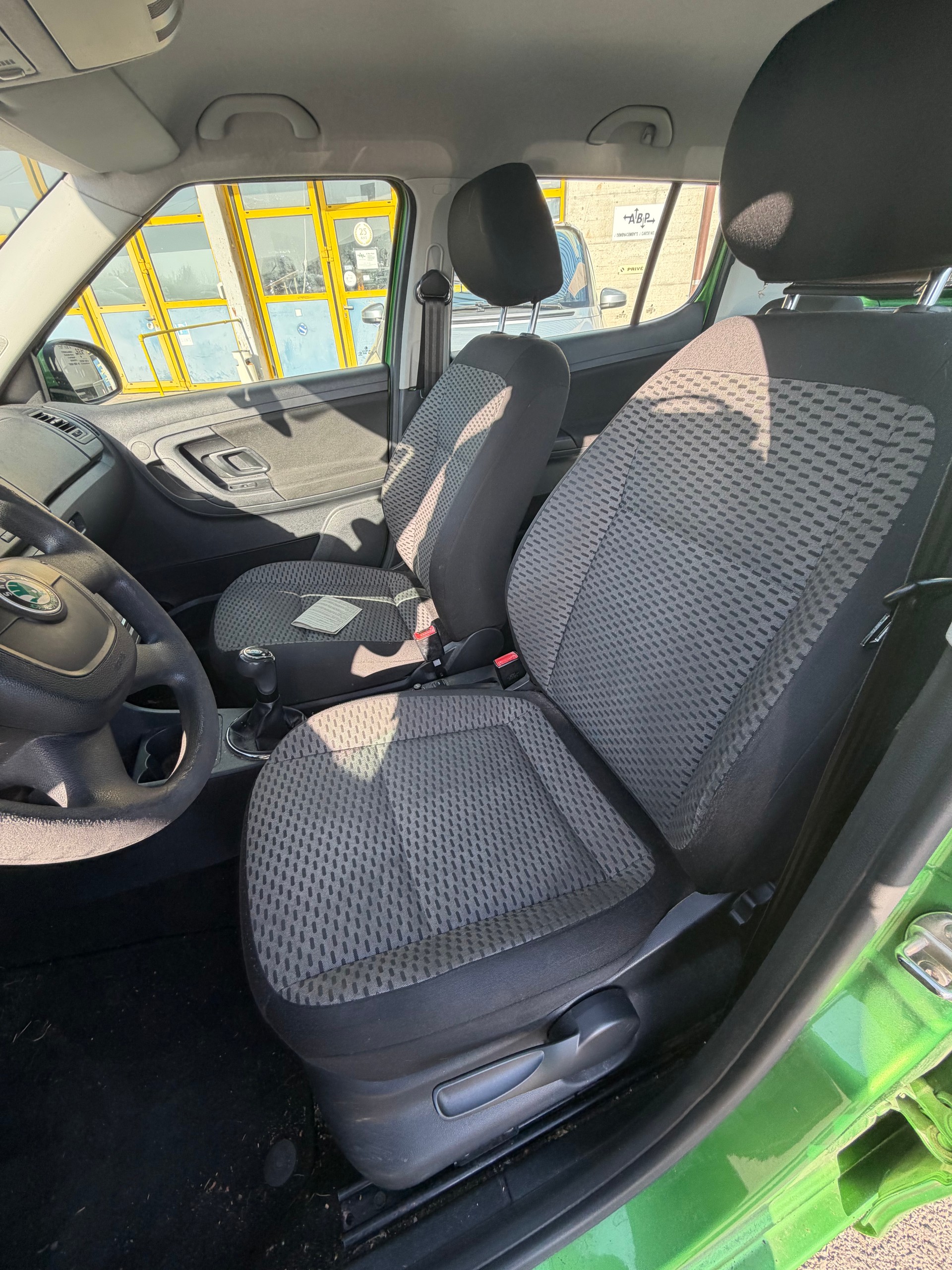 SKODA Fabia 1.2 Ambition-image-3