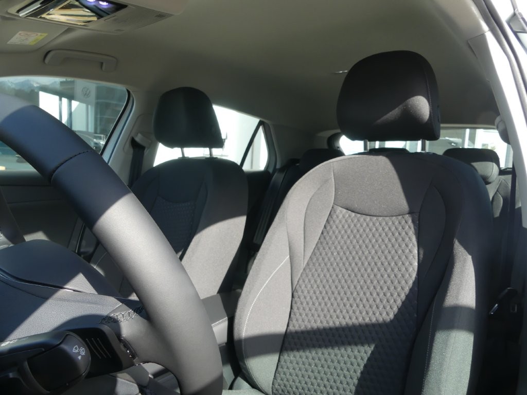 VW T-Roc 1.5 eTSI mHEV Trend DSG-image-9