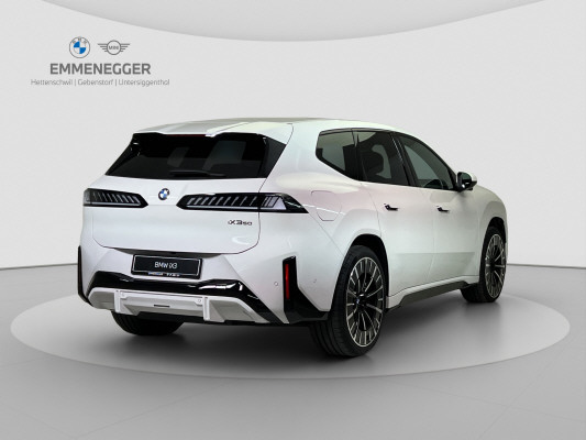 BMW iX3 50 xDrive M Sport-image-4