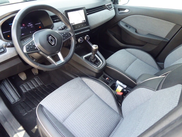 RENAULT Clio 1.0 Techno-image-4