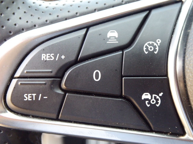 RENAULT Clio 1.0 Techno-image-10