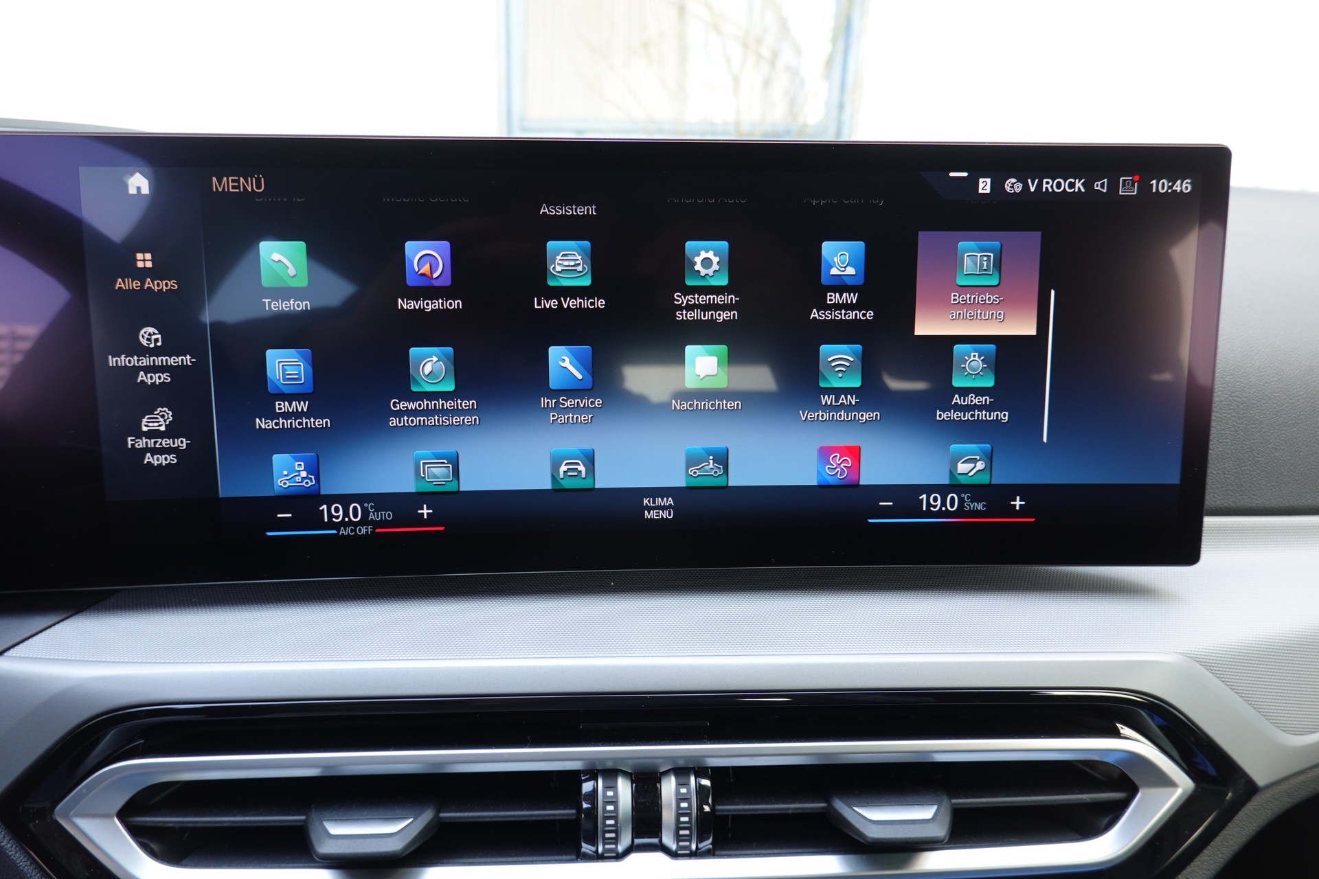 BMW 320D 48V TOURING STEPTRONIC - 190 PS-image-12