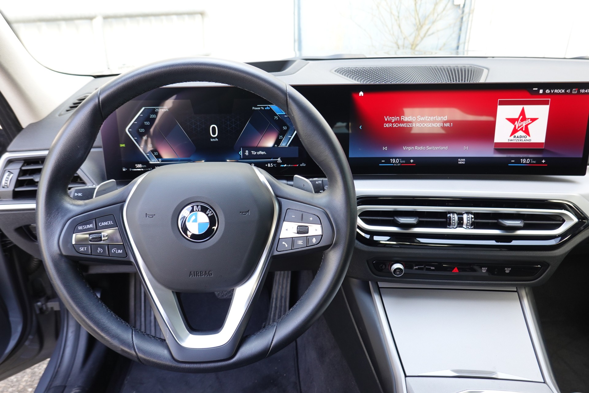 BMW 320D 48V TOURING STEPTRONIC - 190 PS-image-10