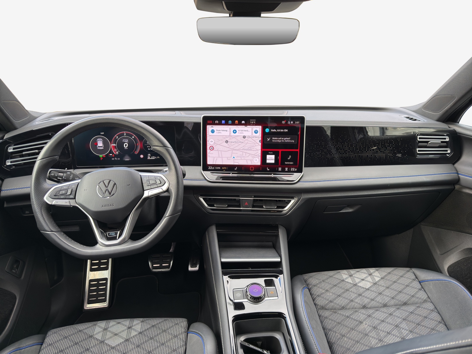 VW Tiguan 2.0 TDI SCR R-Line 4Motion DSG-image-8